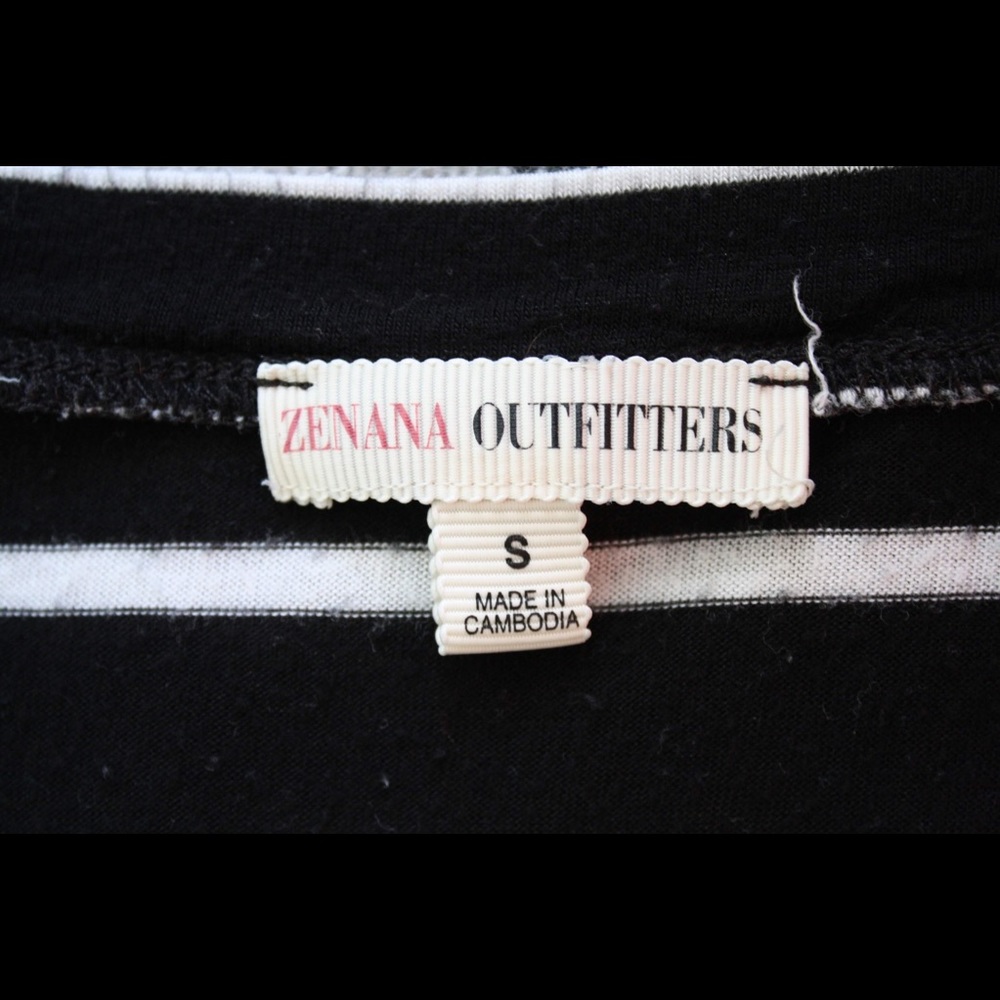 • Zenana Outfitters • Long Sleeve Striped Tee - Picture 3 of 3